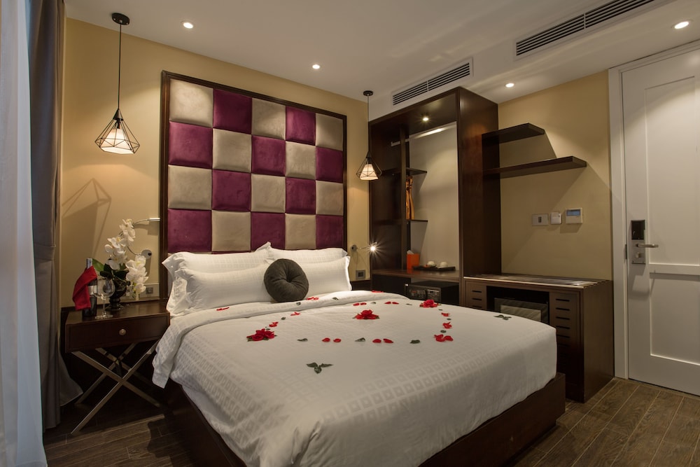 Hanoi La Storia Hotel 42/64