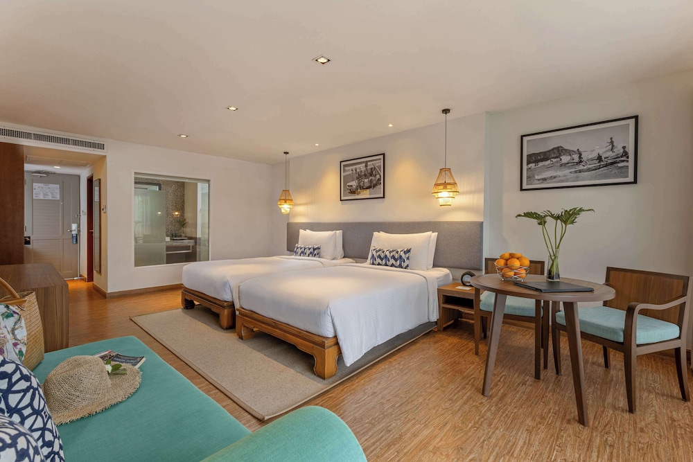 Garden, Premier, Twin Beds, Sofa, Terrace