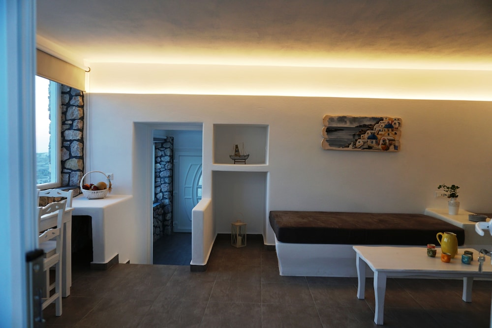 Zatrikion Villas Santorini 27/47