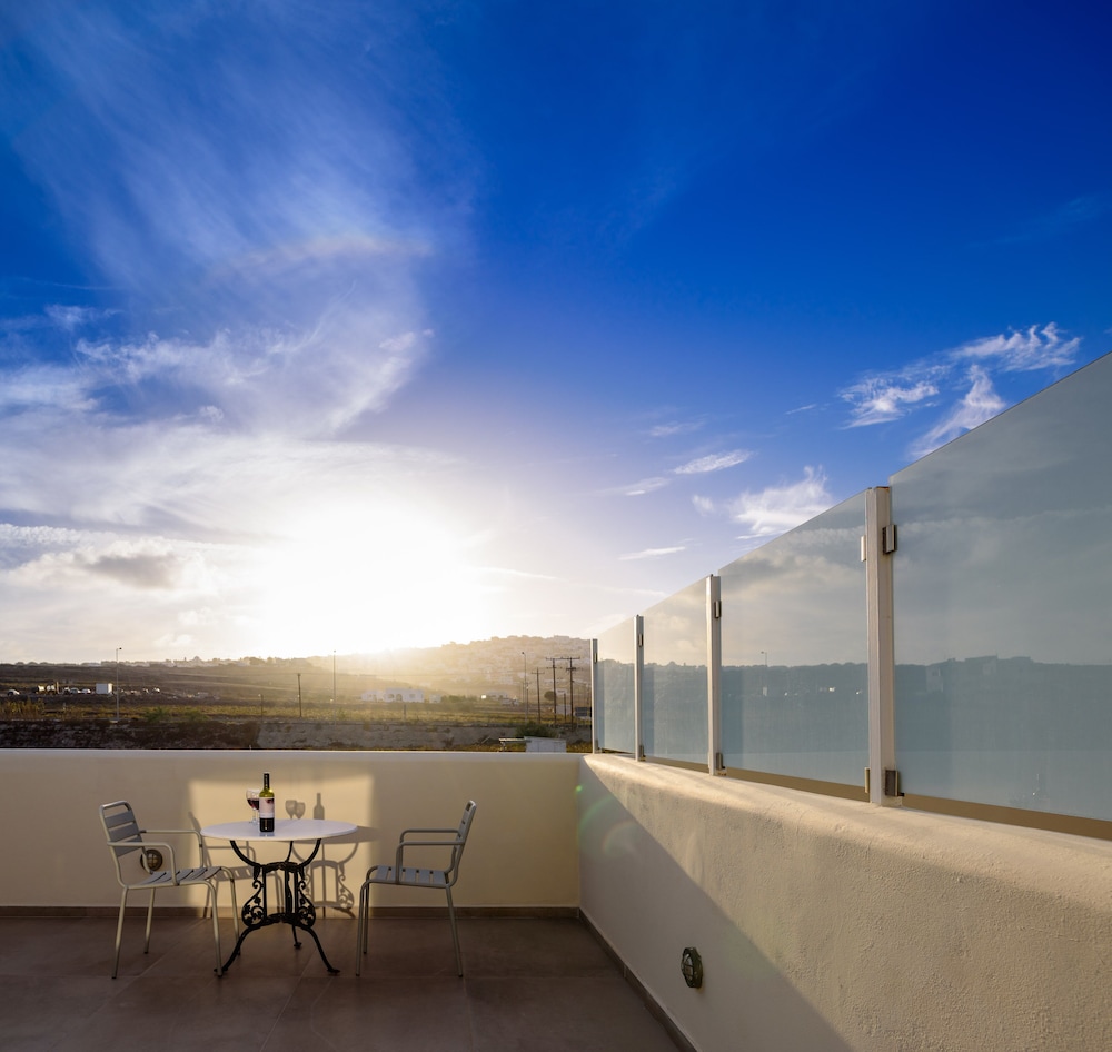 Aliter Suites 58/73