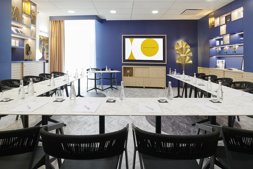 restaurant-cafeteria