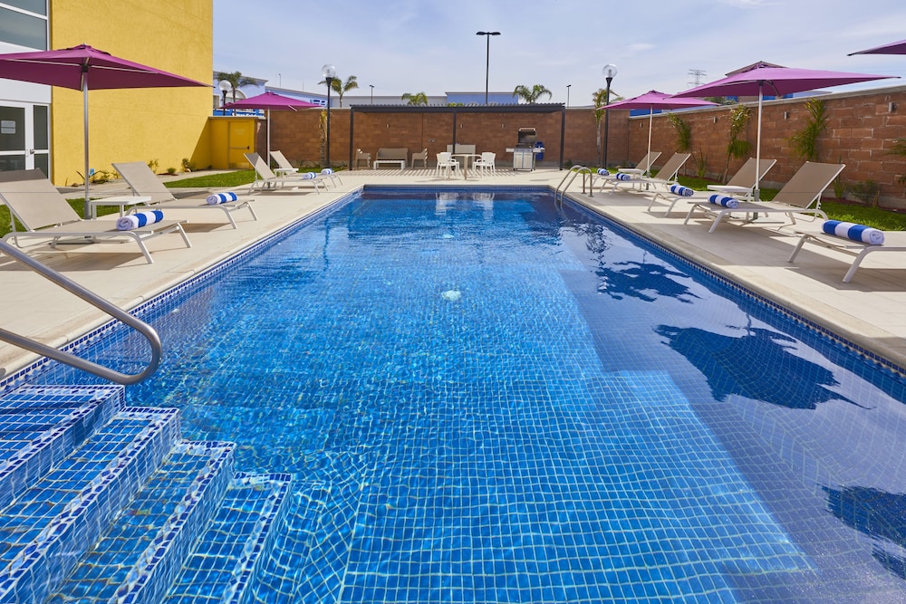 City Express by Marriott Rosarito 36/64