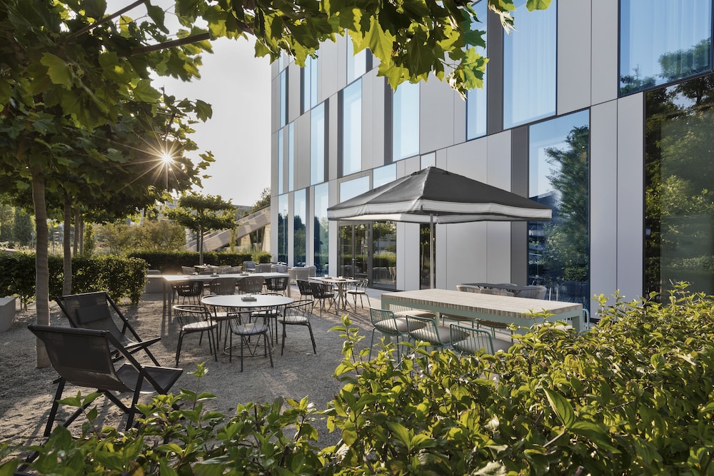 Stellaris Apartment Hotel 42/47