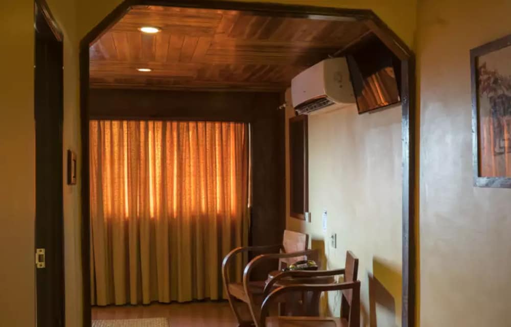 Pakse Hotel 25/49