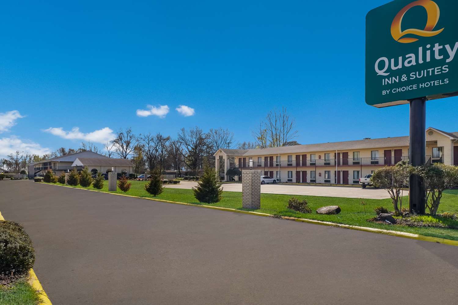 Quality Inn & Suites West Helena 11/12