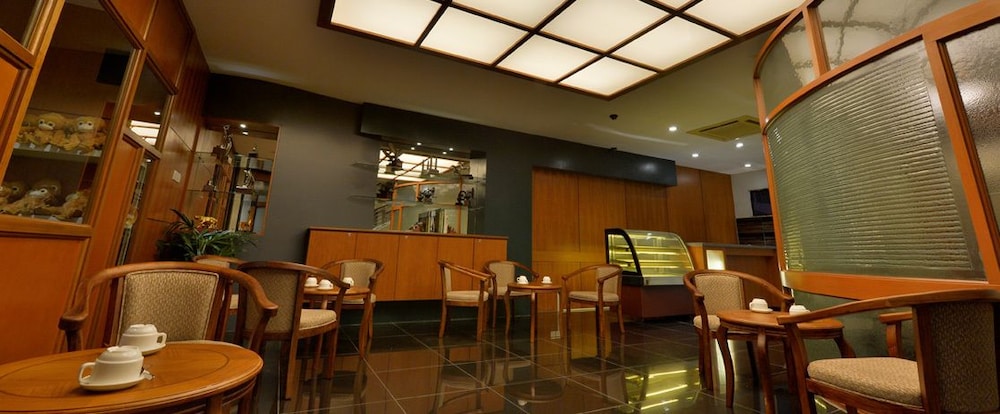 Asiana Hotel 23/27