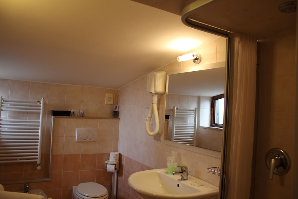 Primavera Mini Hotel 18/63