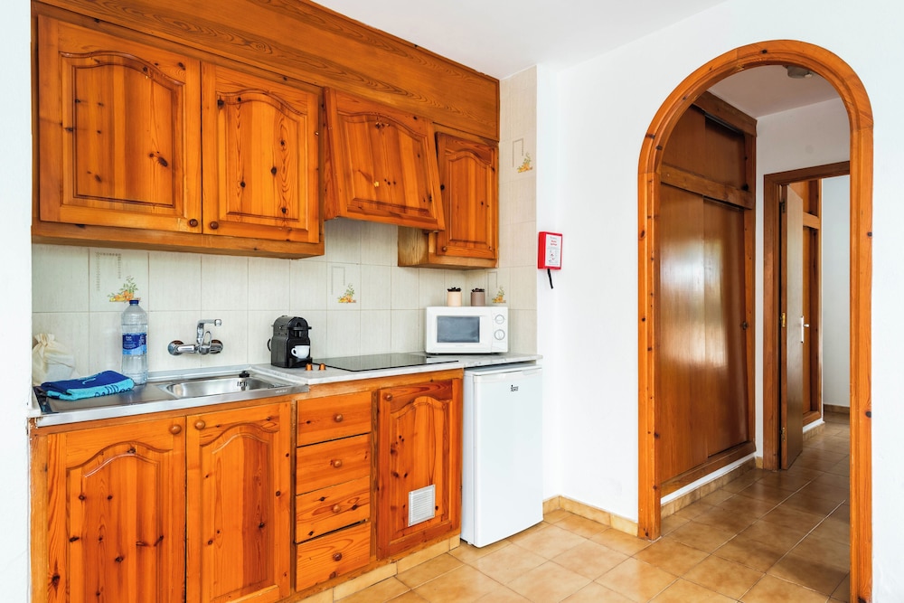 Apartamentos Mar Blanca 12/67
