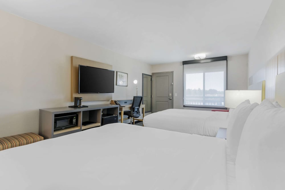 غرفة بسريرين كوين، Country Inn & Suites by Radisson, Vallejo Napa Valley, CA 6/9