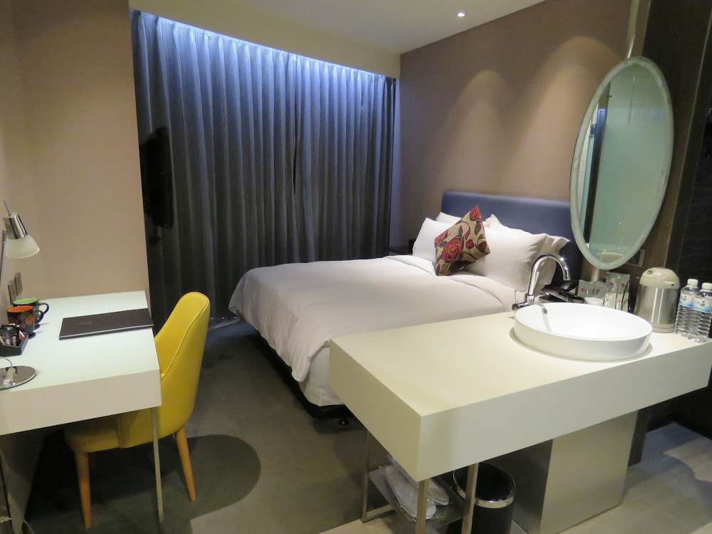 CHECK inn Taipei Xinyi 49/69