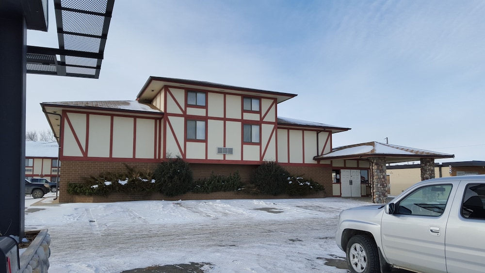 Guest Lodge 65/70