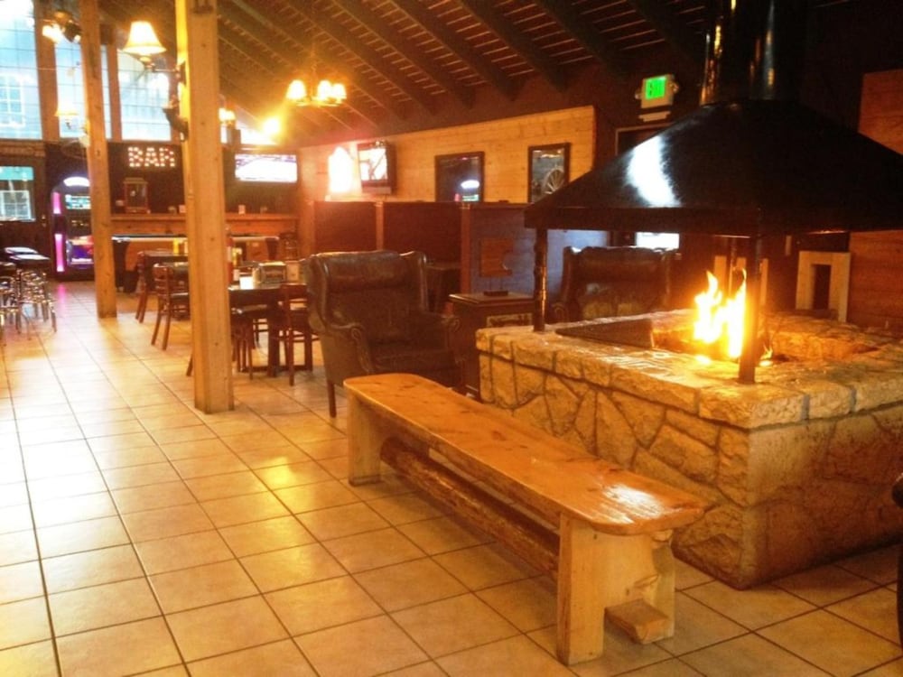Shasta Inn 32/46