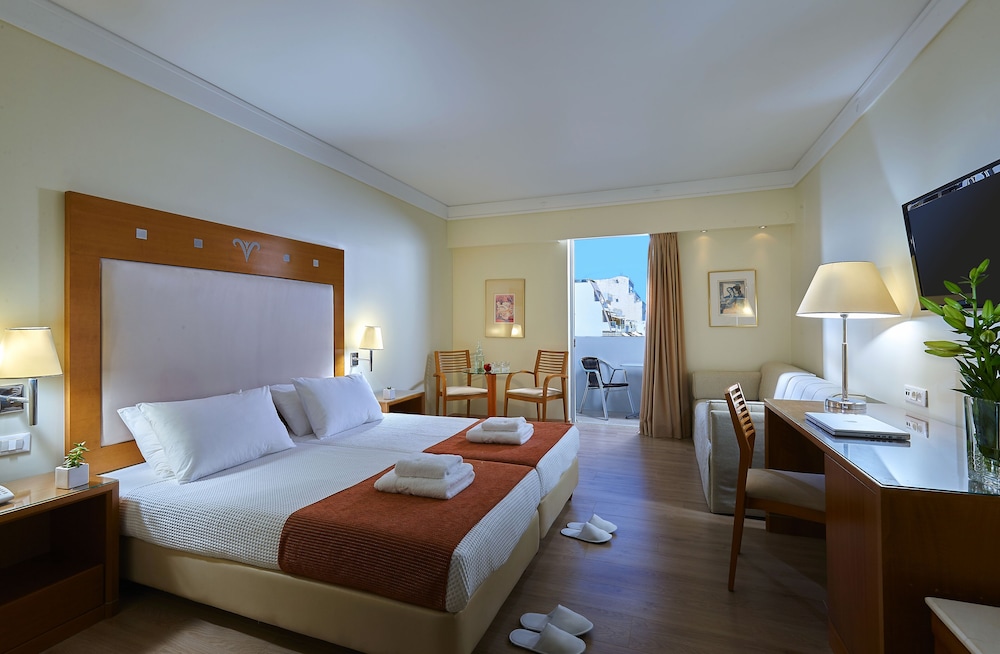 Junior Suite, Studio, Twin Beds