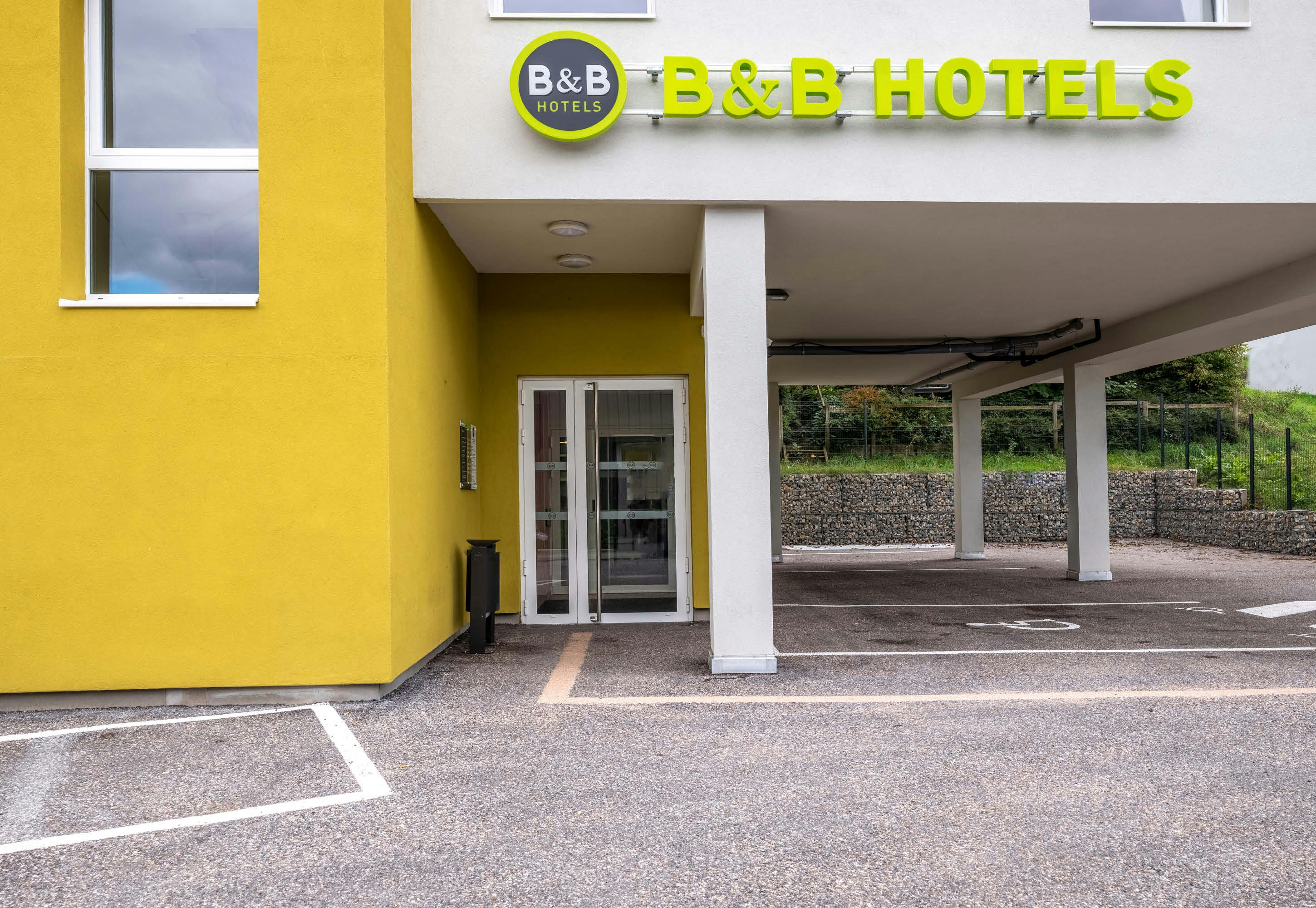 B&B HOTEL Annecy Cran-Gevrier 32/34