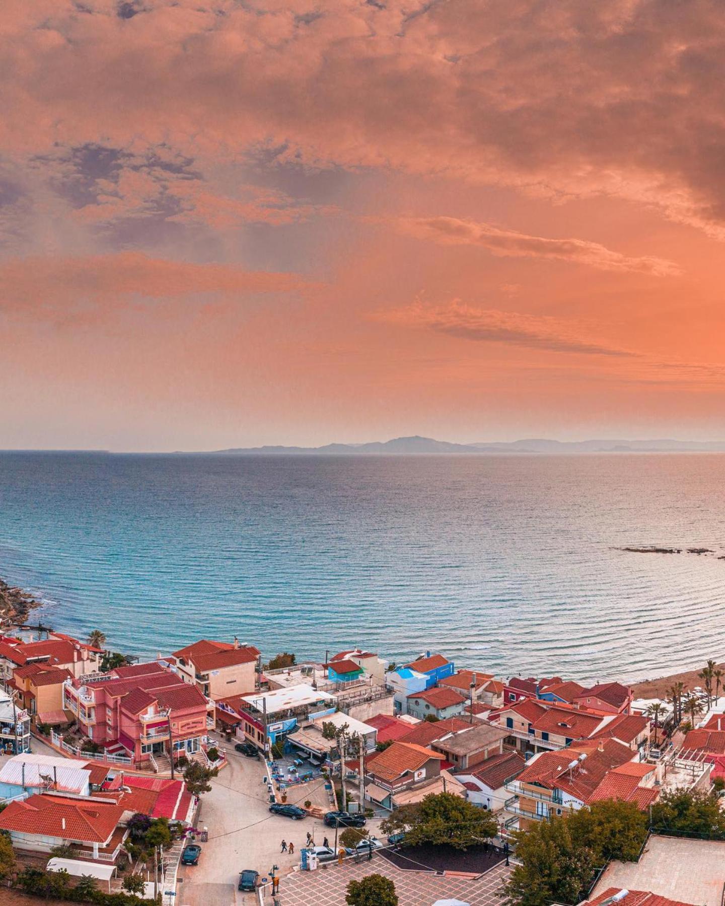 Brati Beach Hotel 47/56