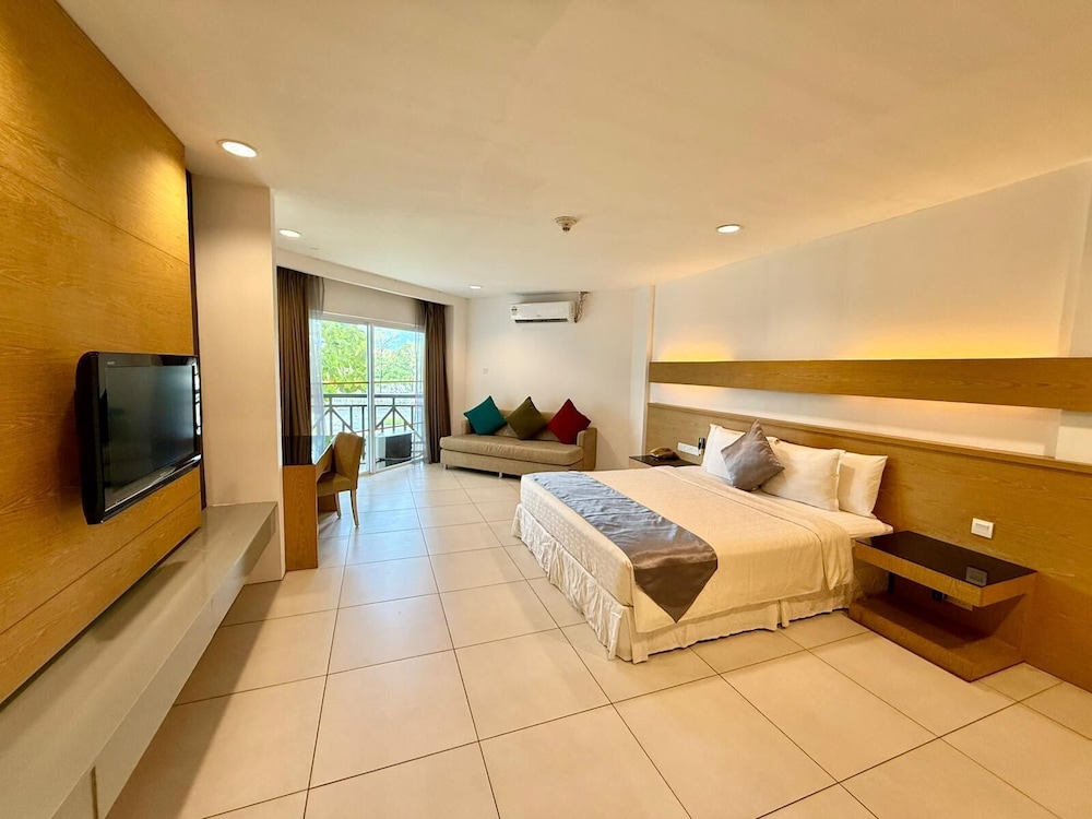 Century Langkasuka Resort 21/59