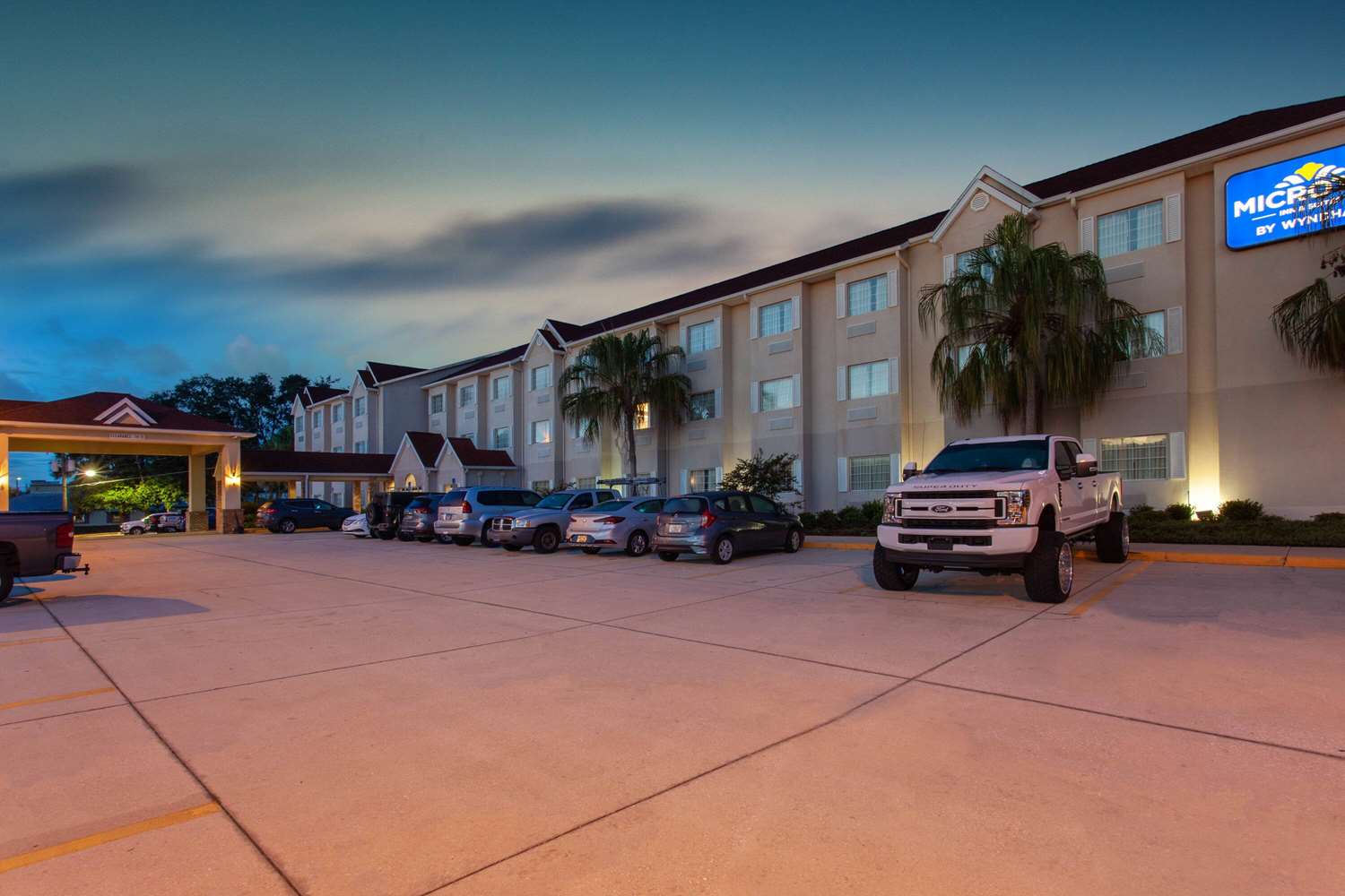 Microtel Inn & Suites By Wyndham Lady Lake/The Villages 13/19
