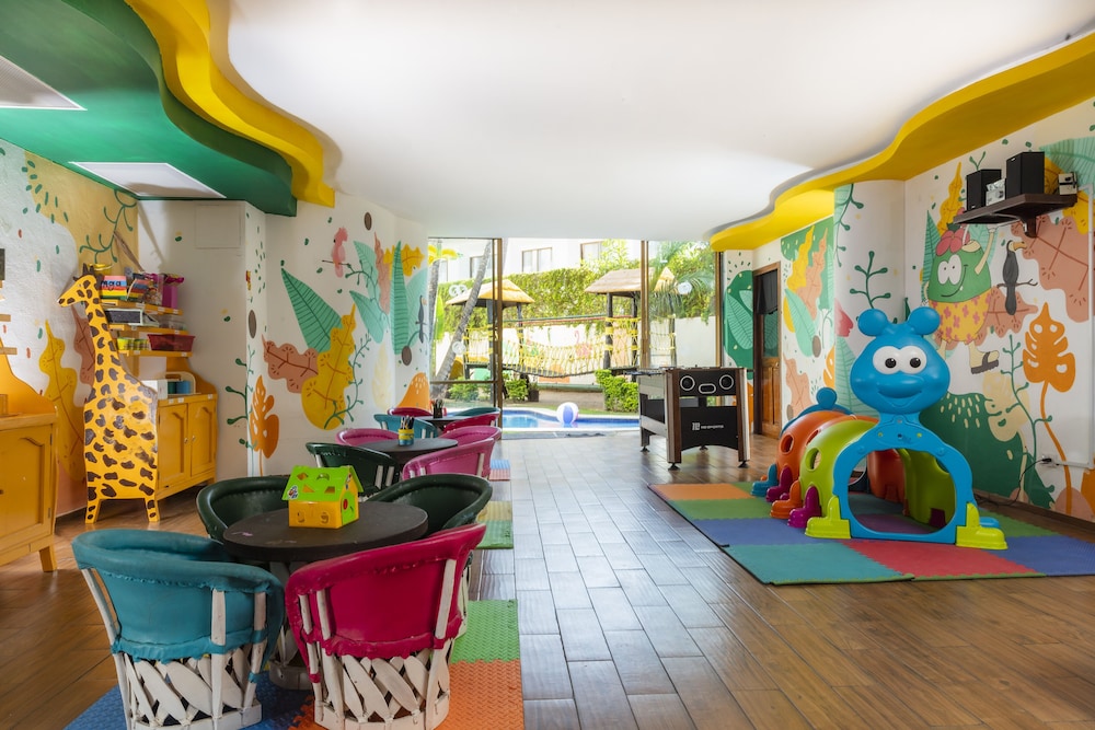 Las Palmas By The Sea All Inclusive 36/50