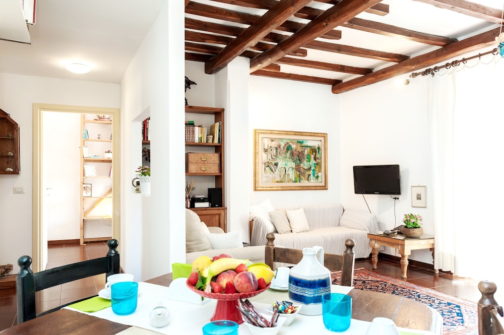 Otranto - WR Apartments 11/19