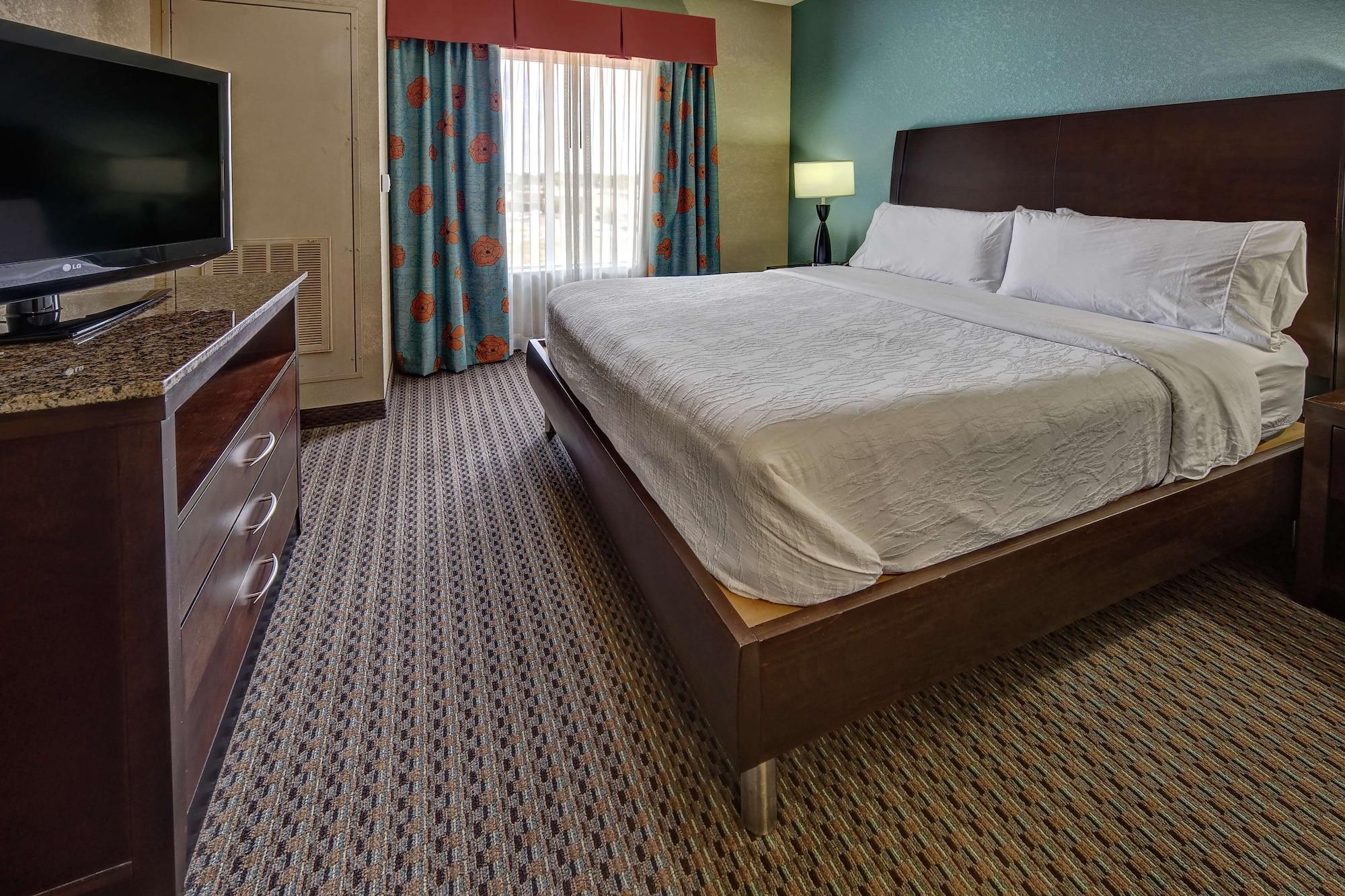 جناح بغرفة نوم واحدة لذوي الإعاقة، Hilton Garden Inn Tulsa Midtown 3/4