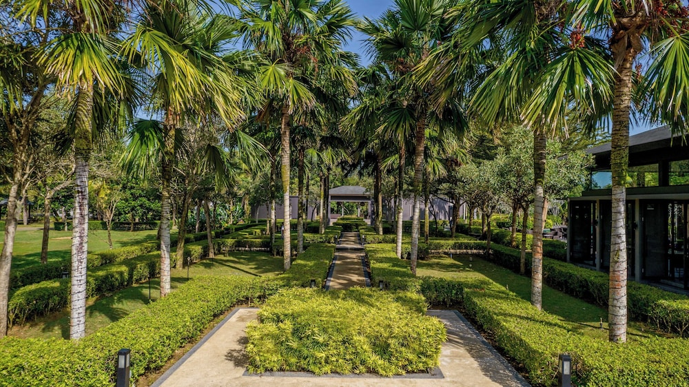 Mangala Estate Boutique Resort 46/50