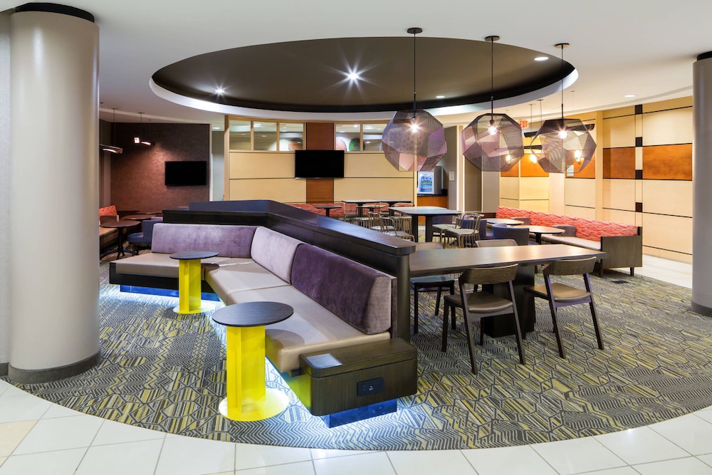 Springhill Suites By Marriott Indianapolis Fishers 27/33