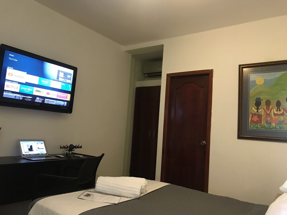 Kuri Suites 31/33