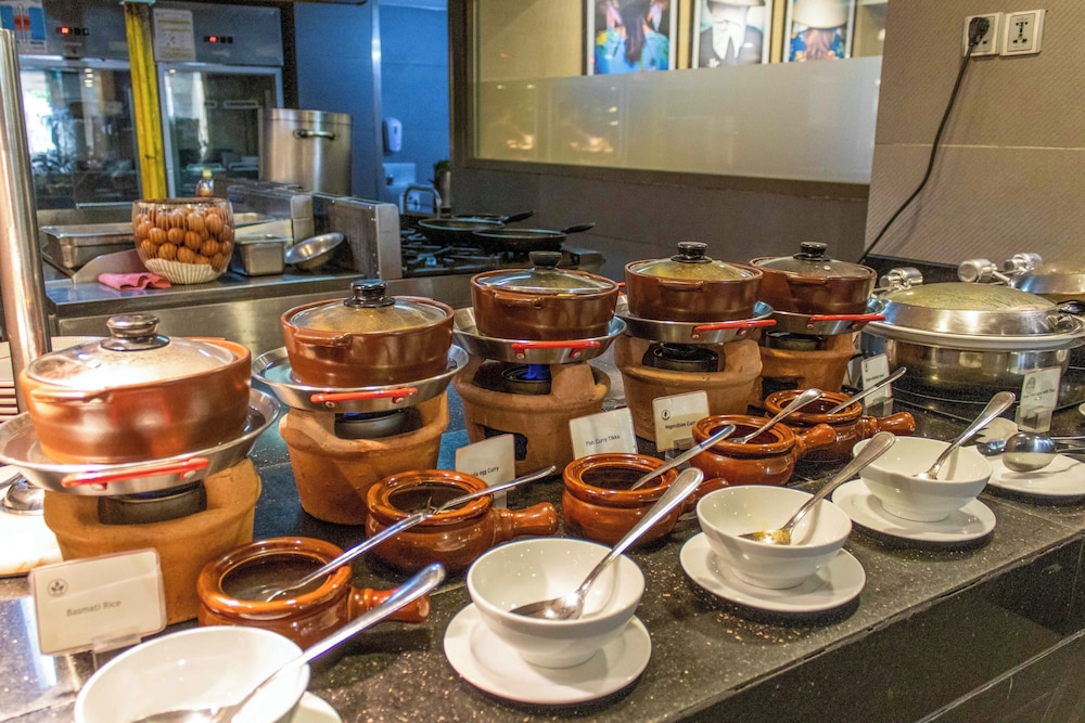 Eastin Grand Hotel Saigon 29/50