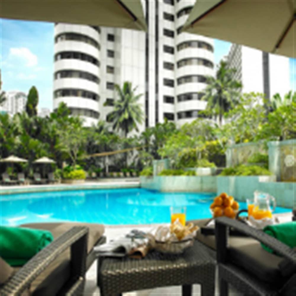 Shangri-La Kuala Lumpur 44/50