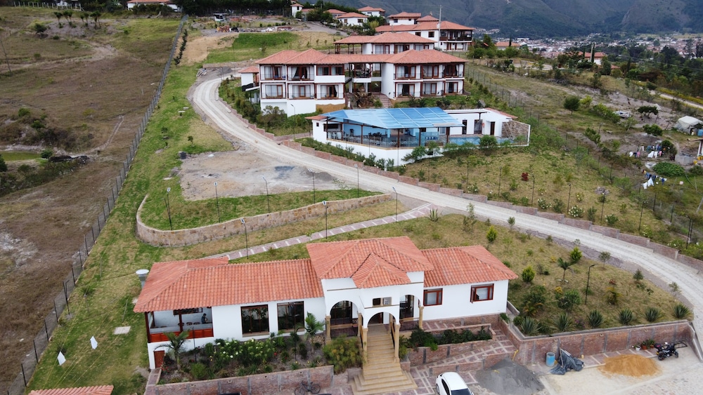 Hotel Campestre Cordillera de Los Andes 50/58