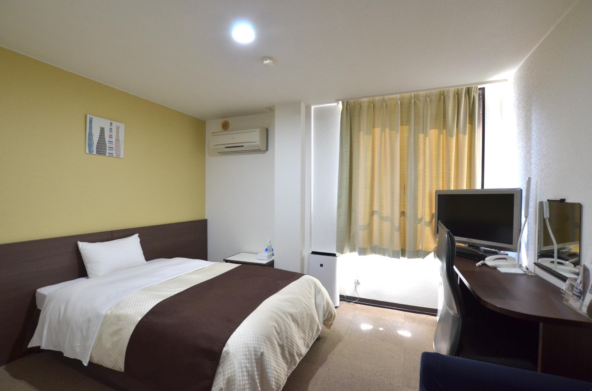 Semi Room, Standard, Semi Double Bed, Small
