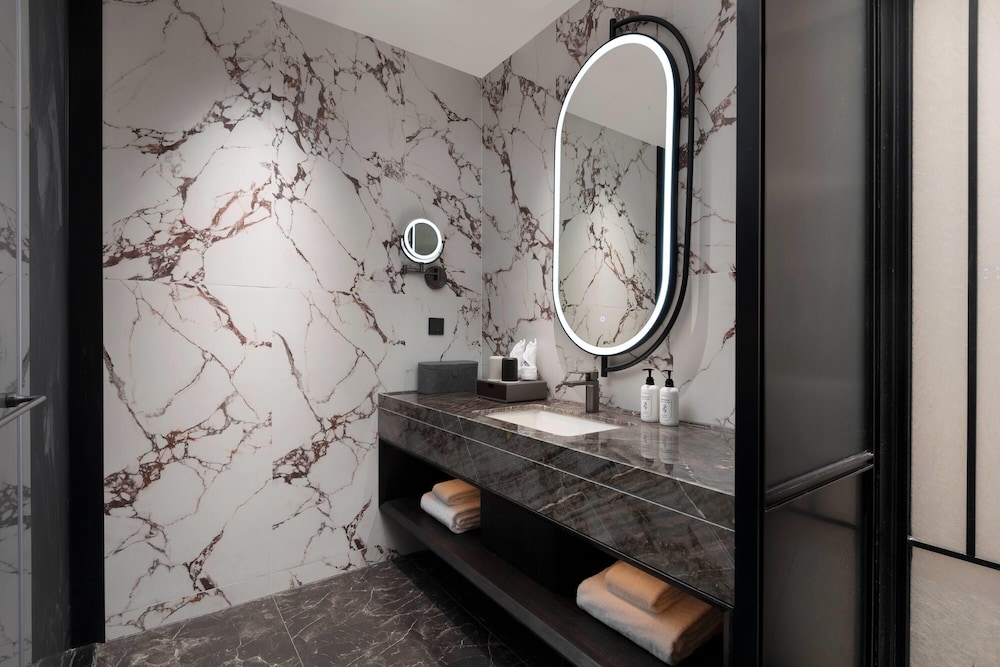 Days Hotel by Wyndham Leiyang North 30/31