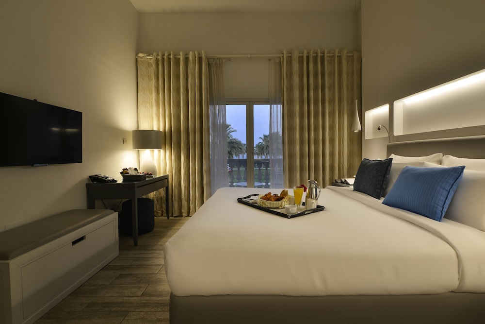 Sealine Beach, a Murwab Resort 7/50