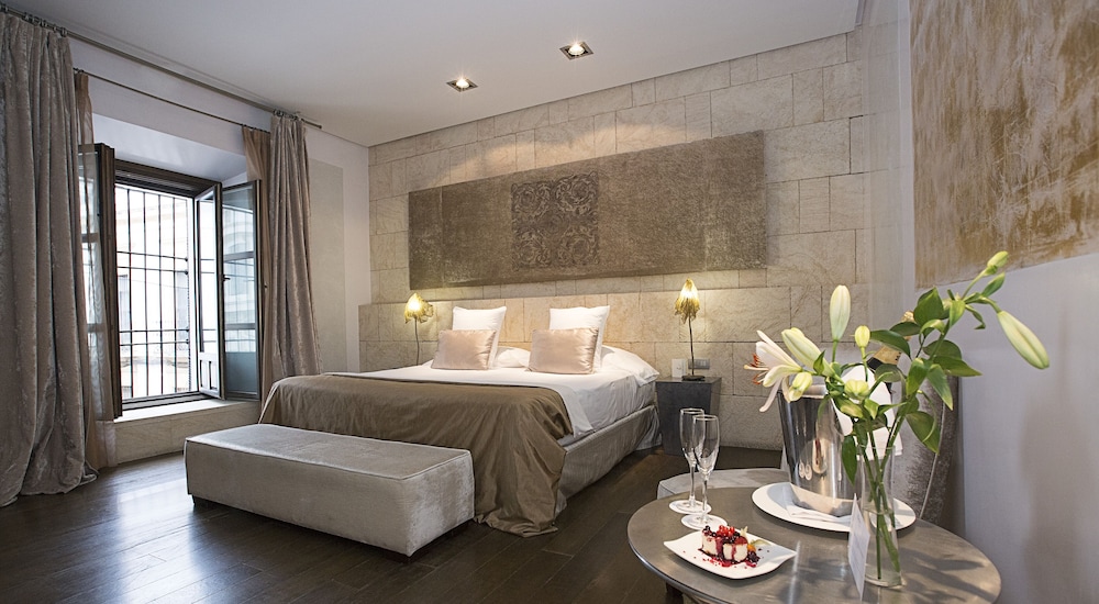 Hospes Palacio del Bailio 22/81