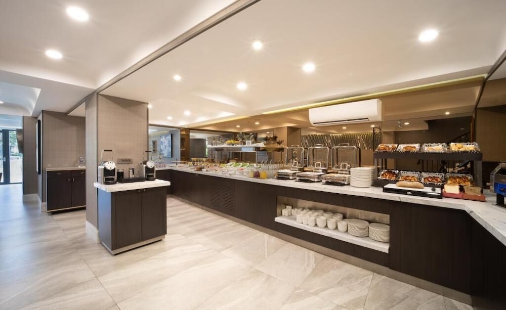 Mula Hotel 7/50