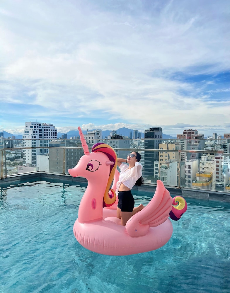 Golden Line DaNang Hotel 39/50
