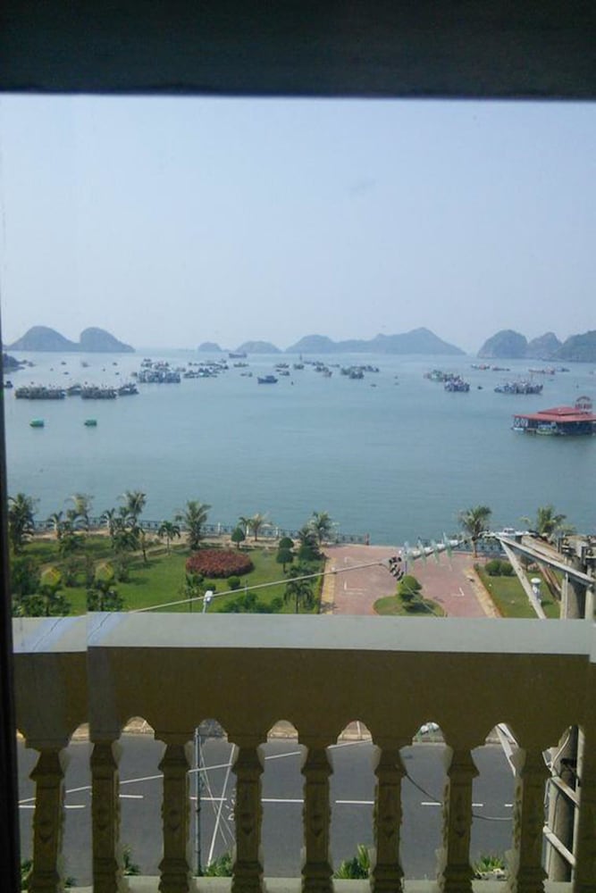 Hoang Ngoc Hotel 18/23