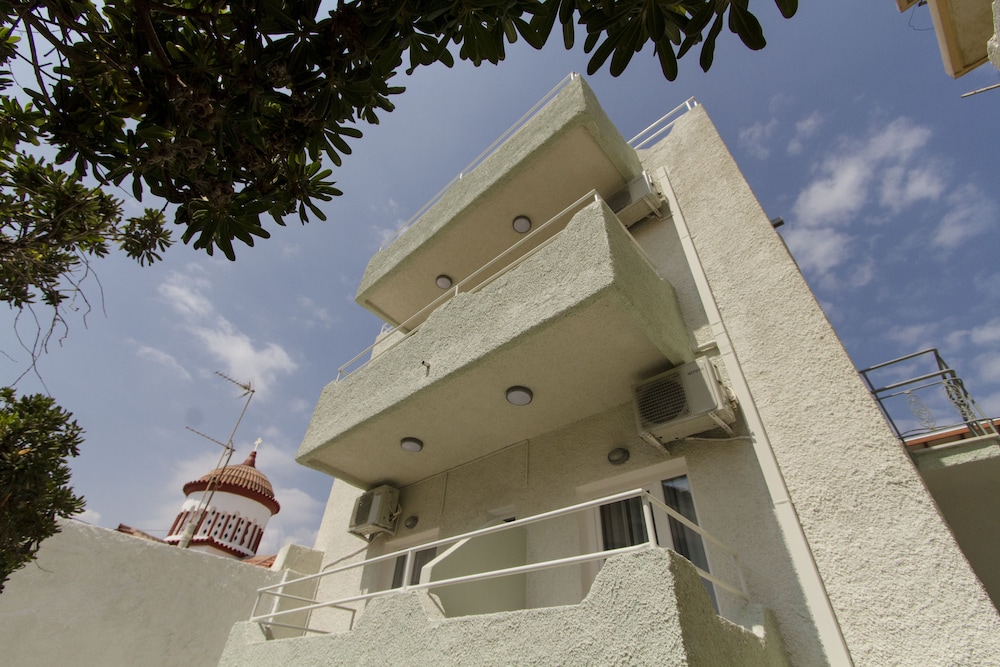 Kissamia Rooms 7/63