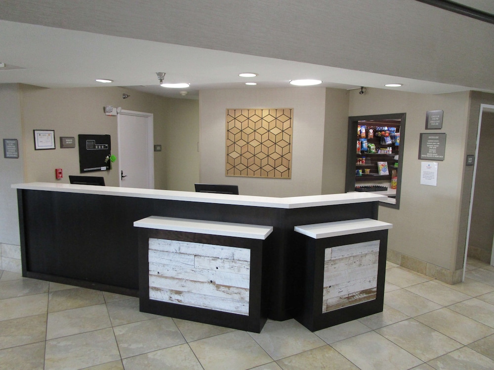 Best Western Watertown Inn Suites 3/42