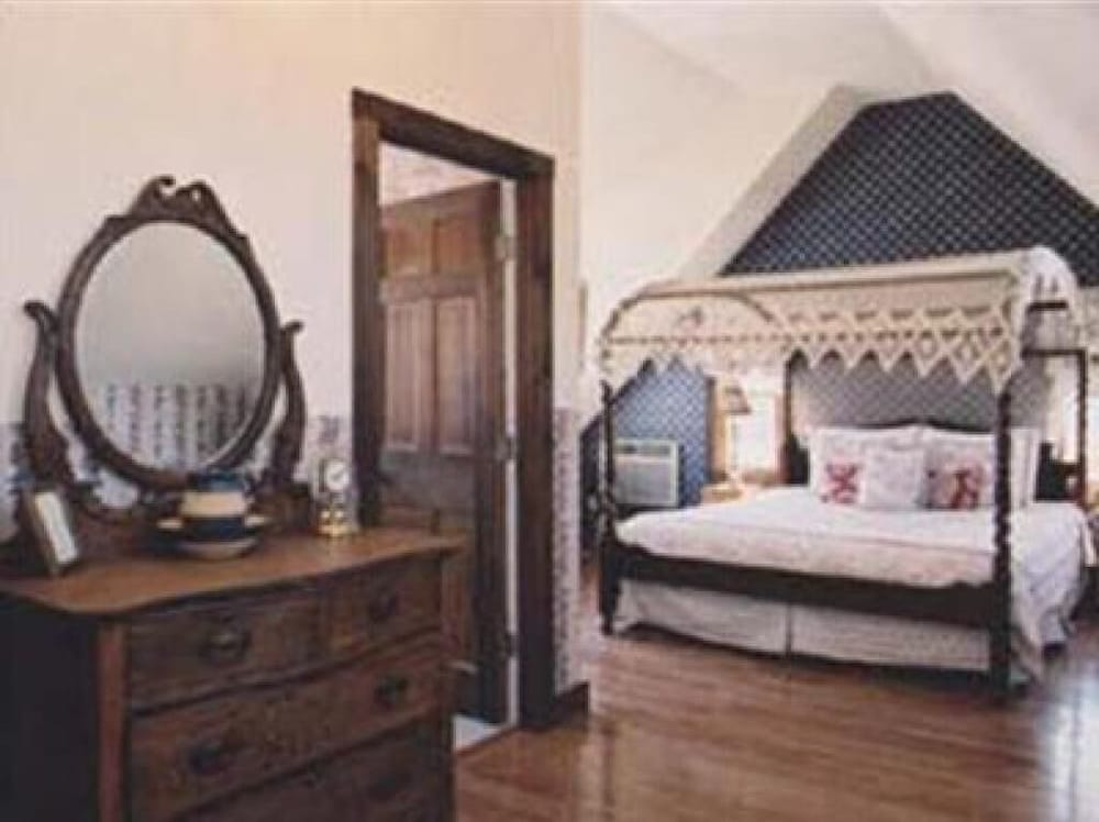 Gardenview Bed And Breakfast 13/43