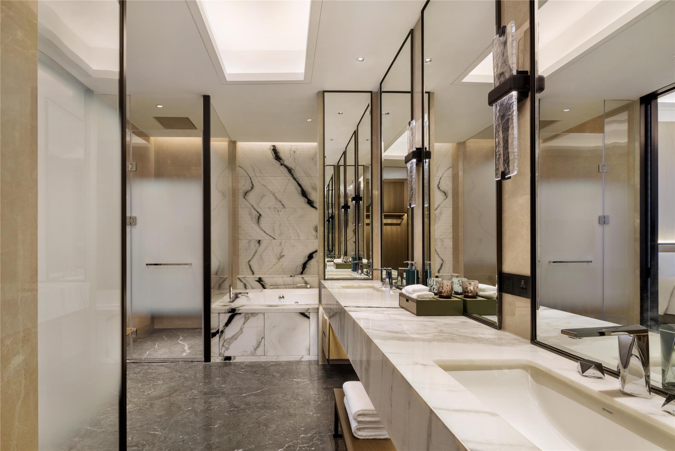 DoubleTree by Hilton Ya an 31/31