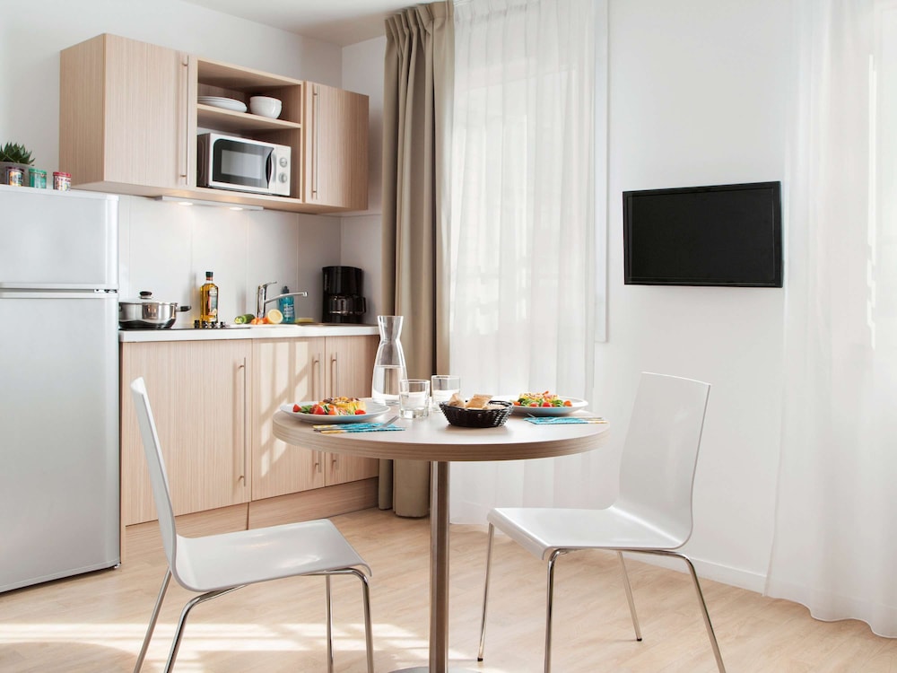 Adagio Access Paris Clichy 44/63