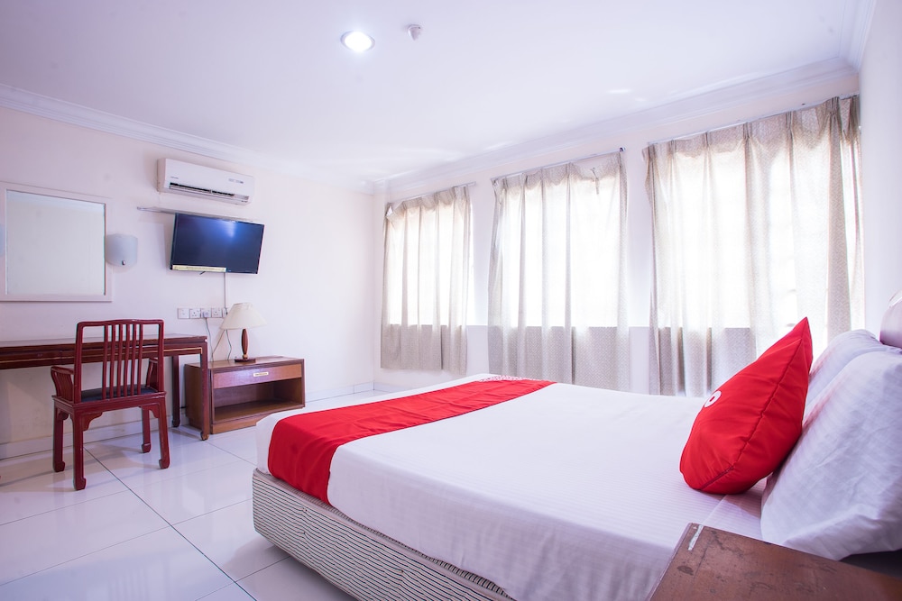 Carlton Star Hotel 21/27