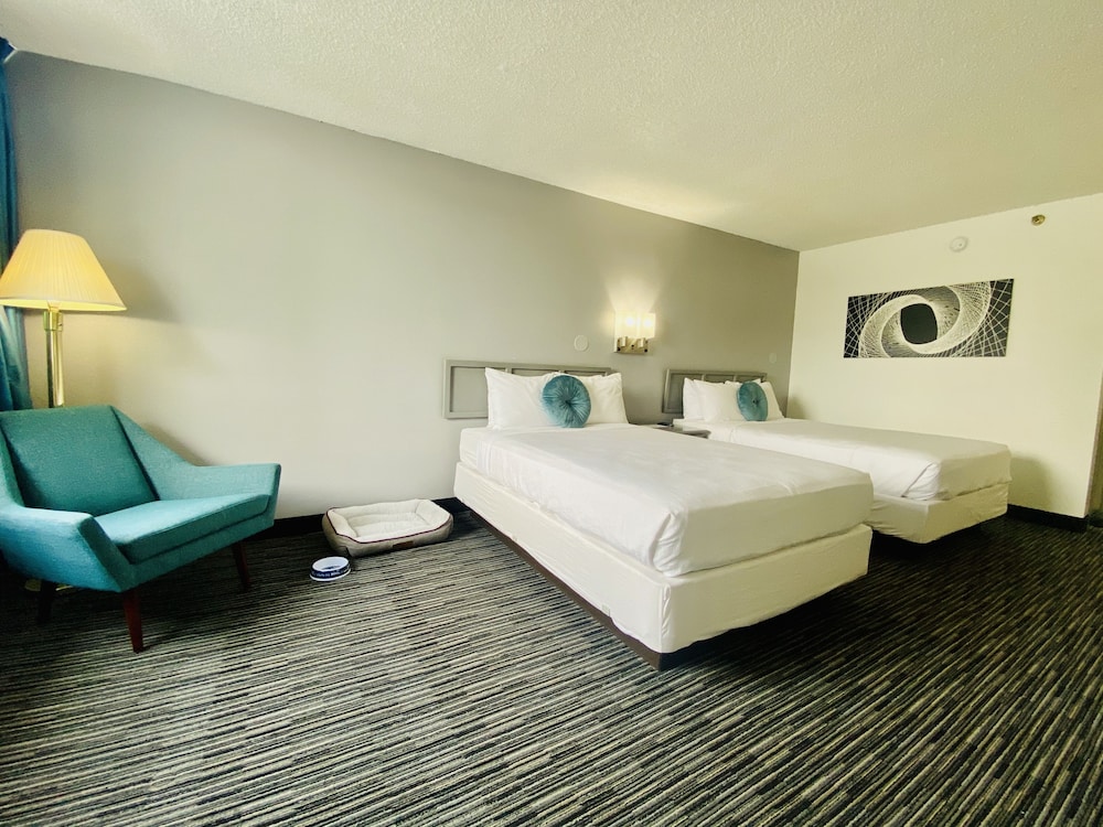 Glendale Express Hotel 17/55