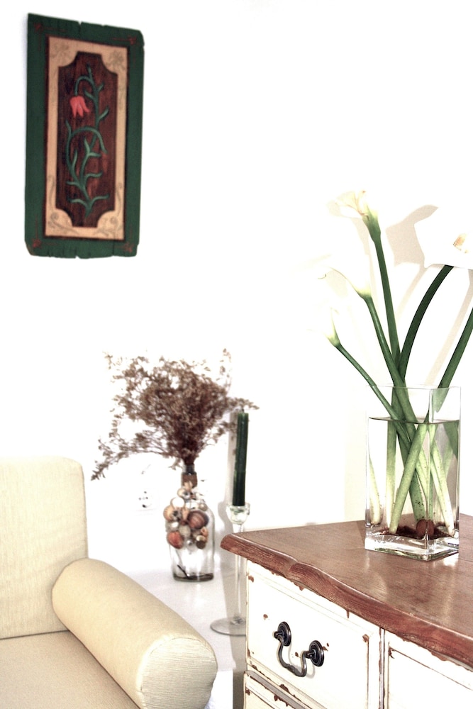 Mariakis Luxury Studios 9/42