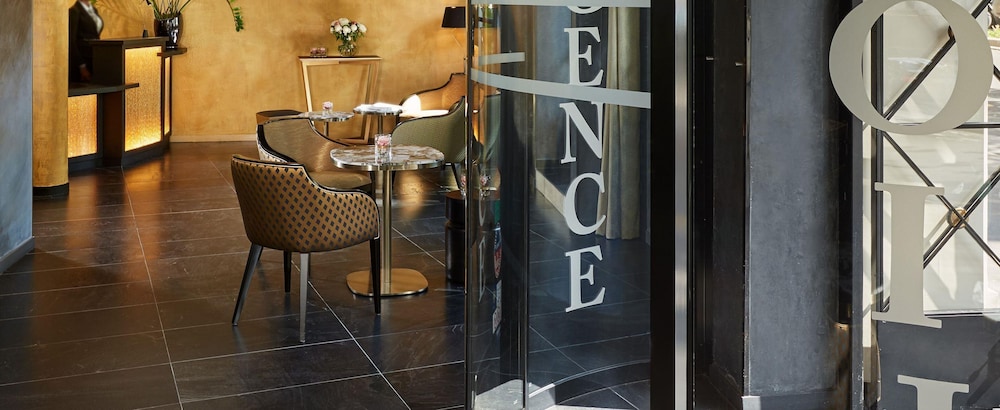 Hotel La Regence Etoile 26/50