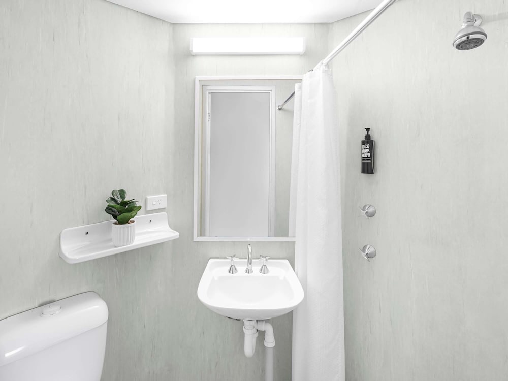 غرفة قياسية بسريرين منفصلين، Ibis Budget Coffs Harbour 6/6