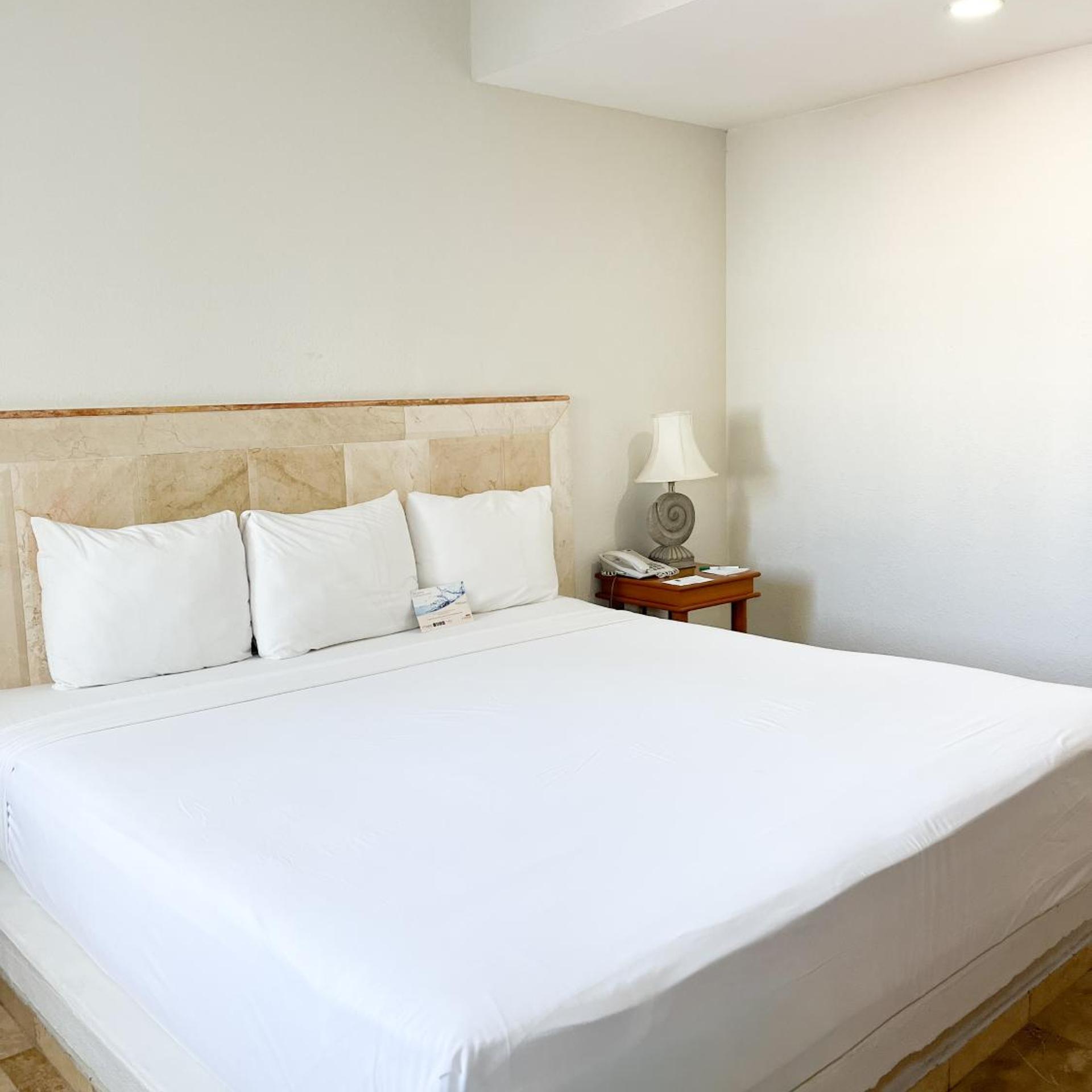 Room, 2 Double Beds, No Balcony