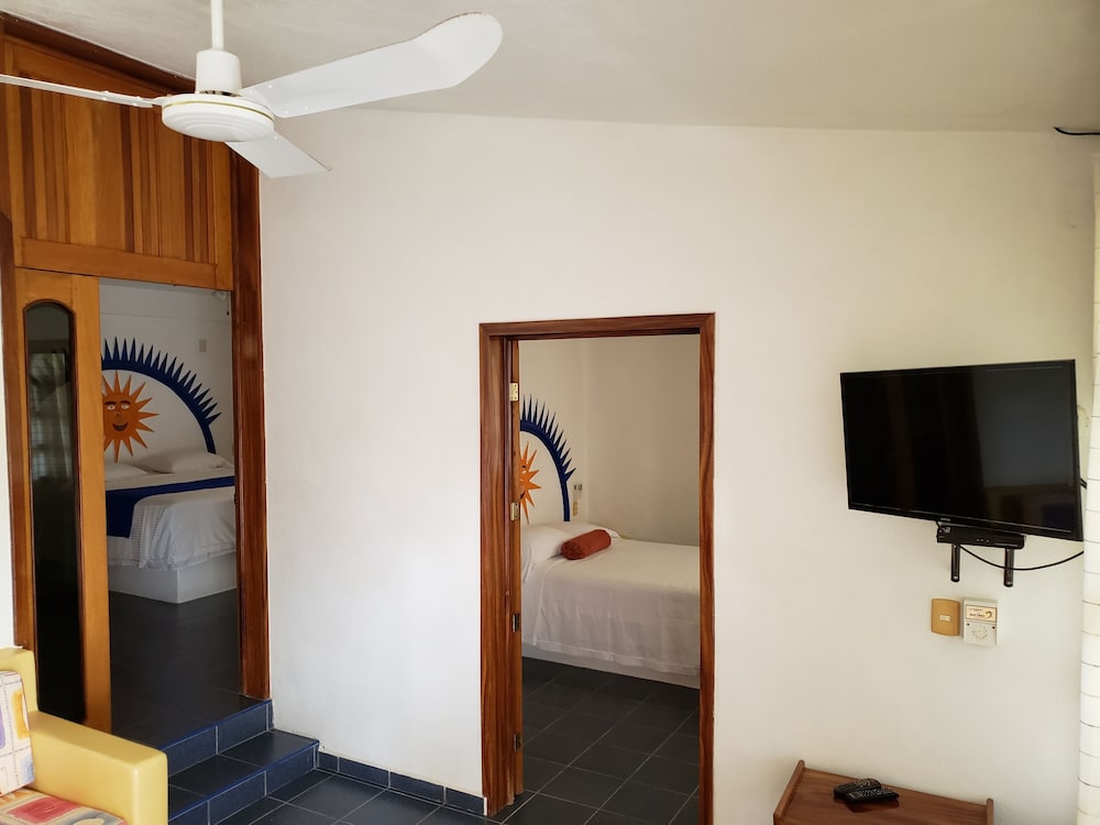 Hotel &amp; Club Campestre Altos Paraiso 19/50