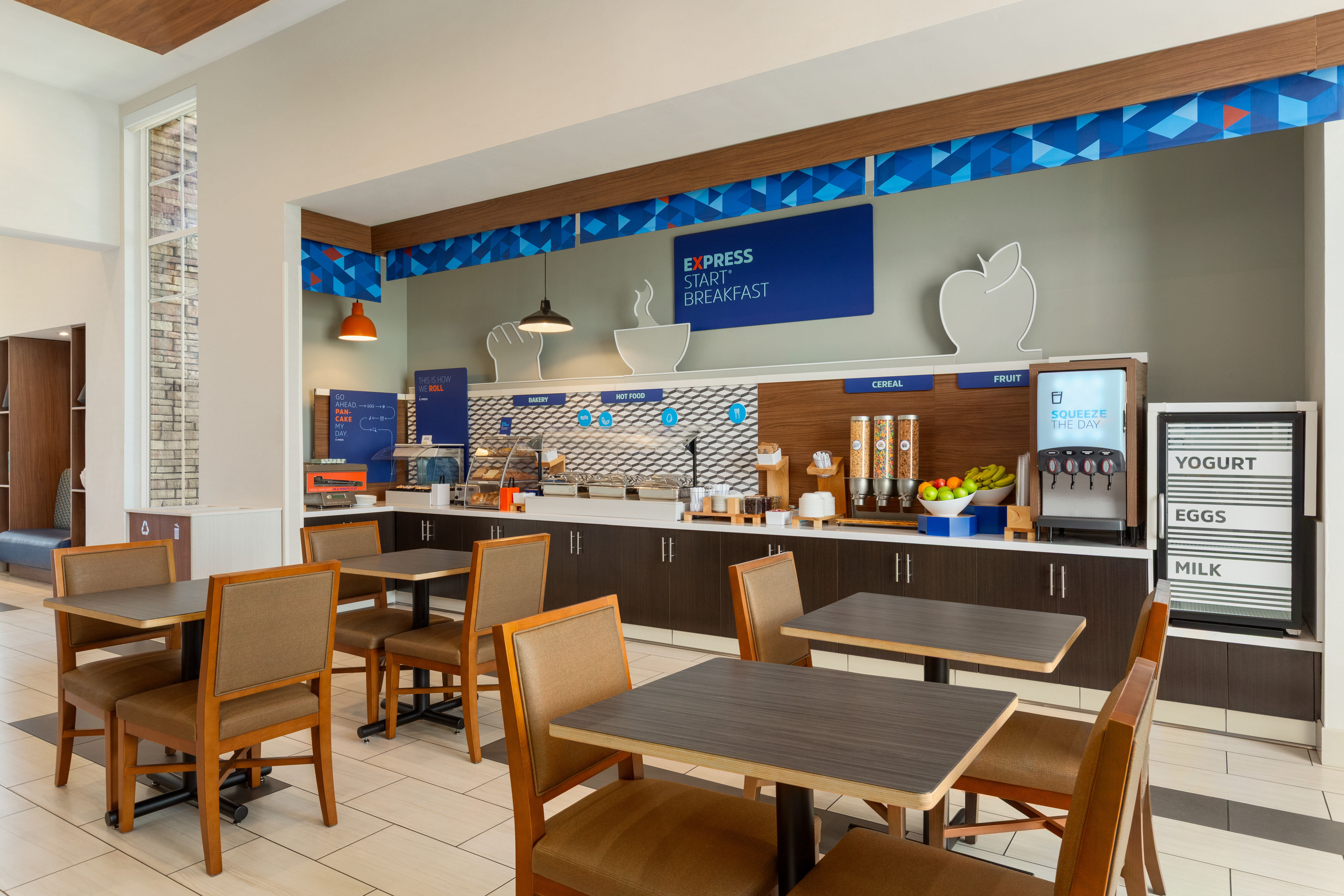 Holiday Inn Express West Sacramento 27/39